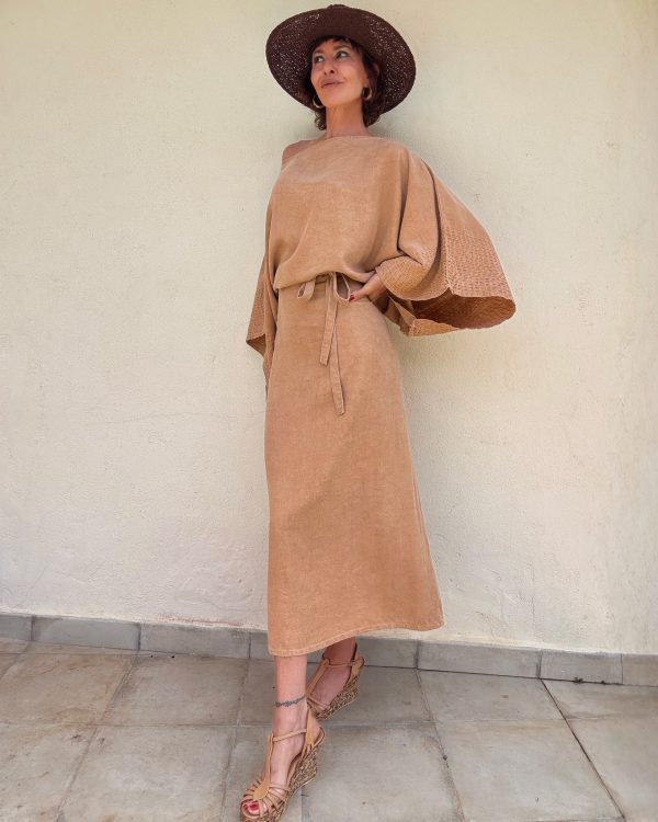 The Hanoi Dress in Sand Color - Imagen 6