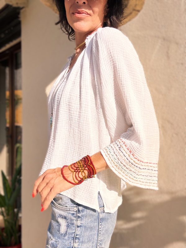 The White Blouse - Imagen 2