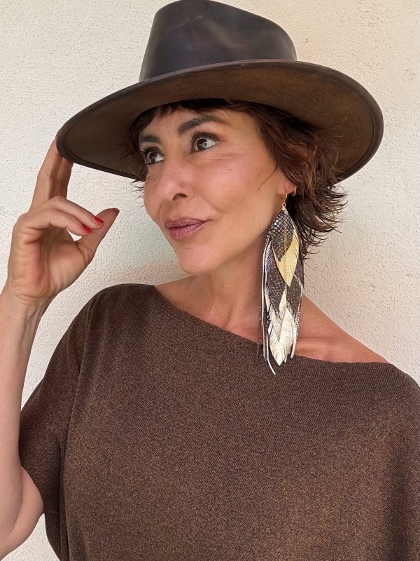 The Pluma Earring Metallic
