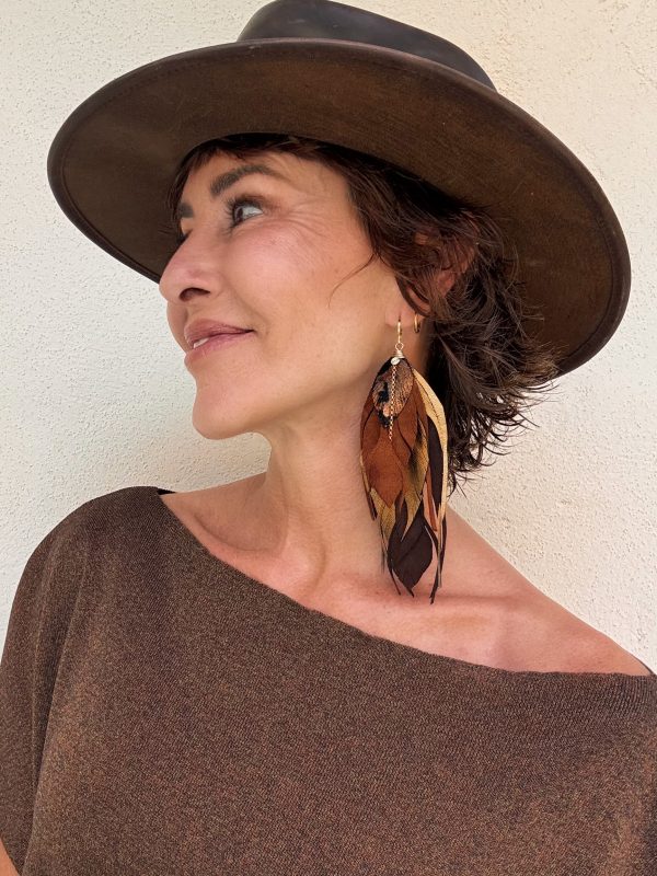 The Pluma Earring with Brown