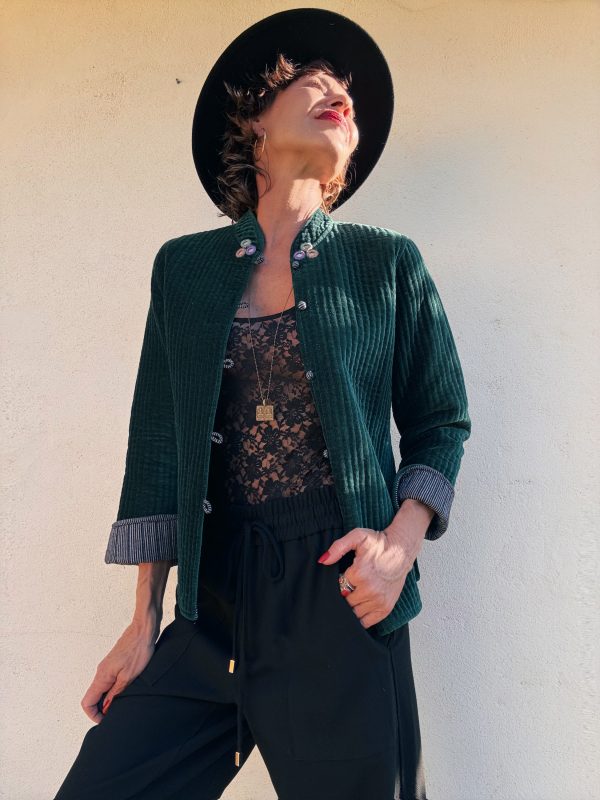 The Velvet Jacket in Green - Imagen 8