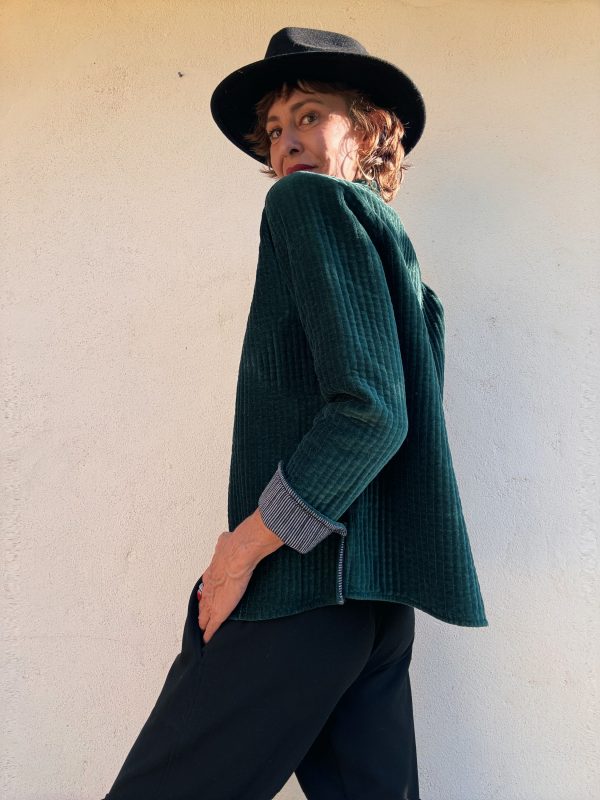 The Velvet Jacket in Green - Imagen 4