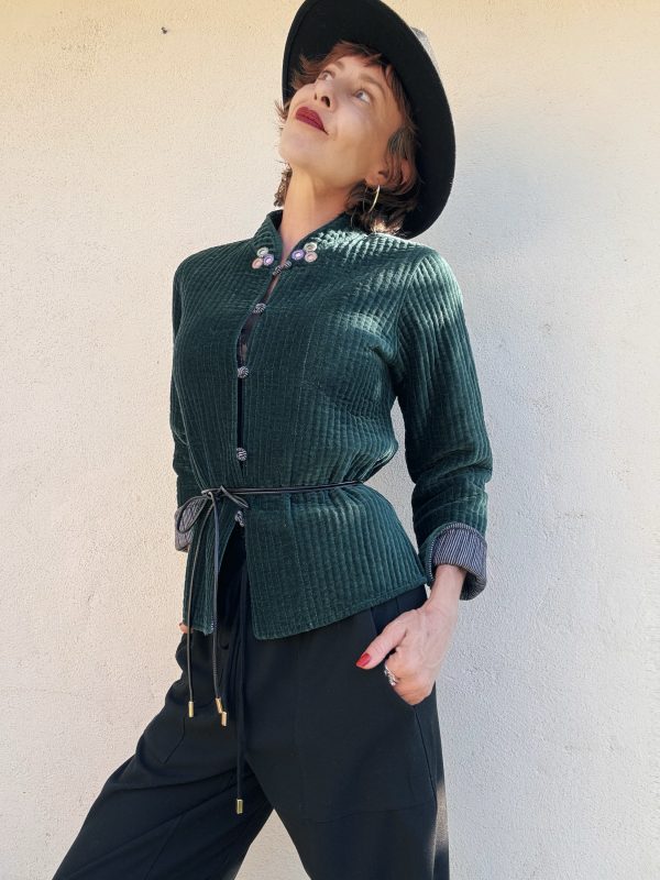 The Velvet Jacket in Green - Imagen 9