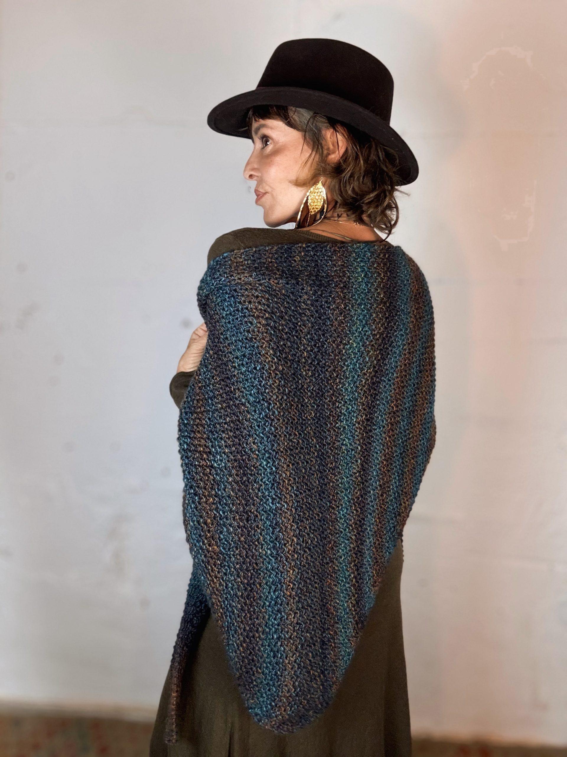 The Basic Shawl Brown&Blue Large Size - Imagen 4