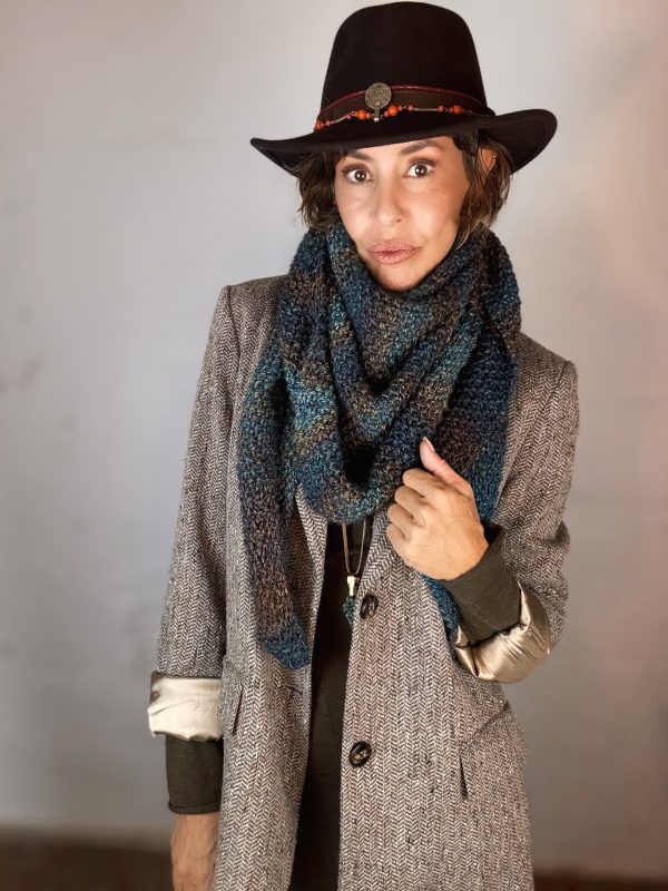 The Basic Chal in Brown&Blue Medium Size