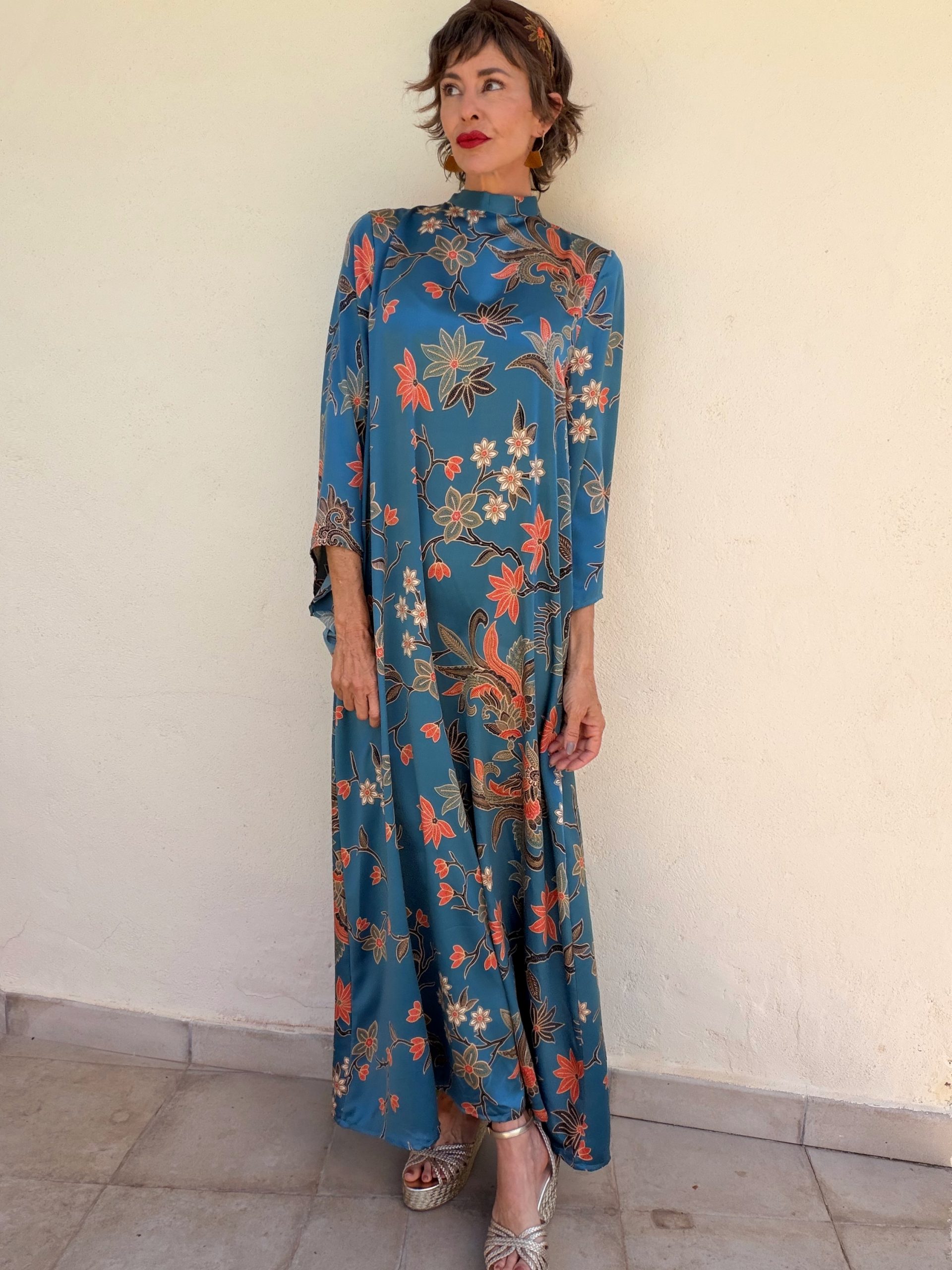 The Suri Dress in Blue - Image 5