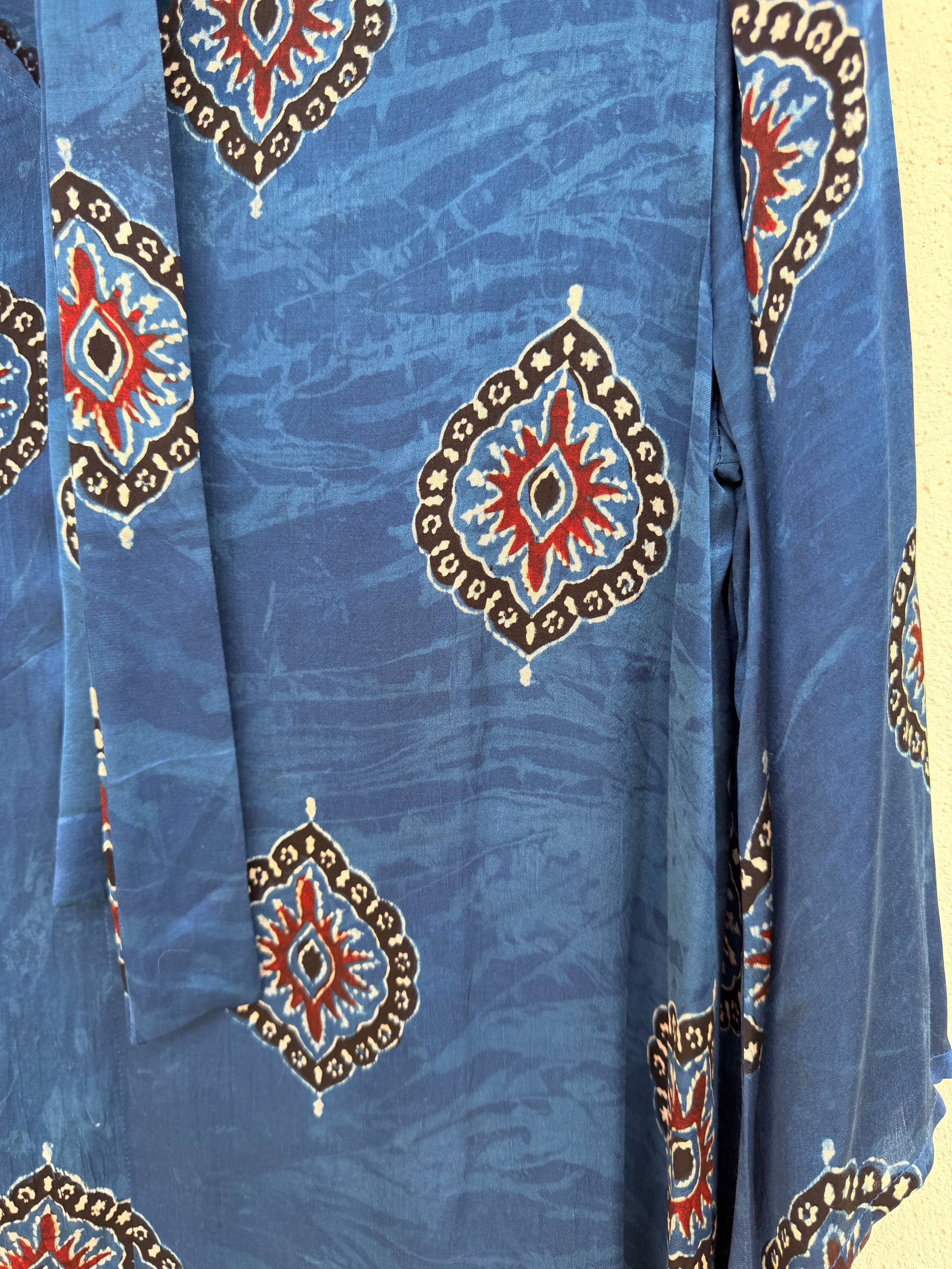 The Midi Suri Dress in Blue - Image 7