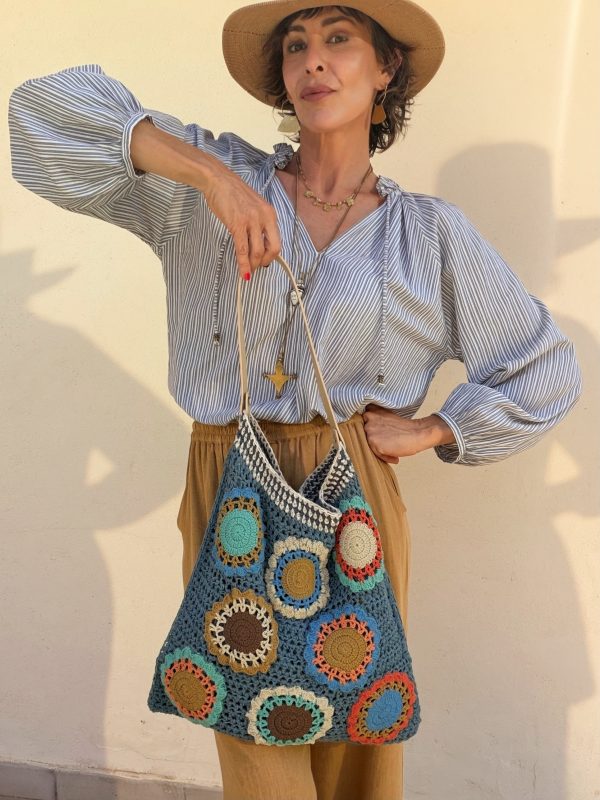The Flower Power Bag in Blue