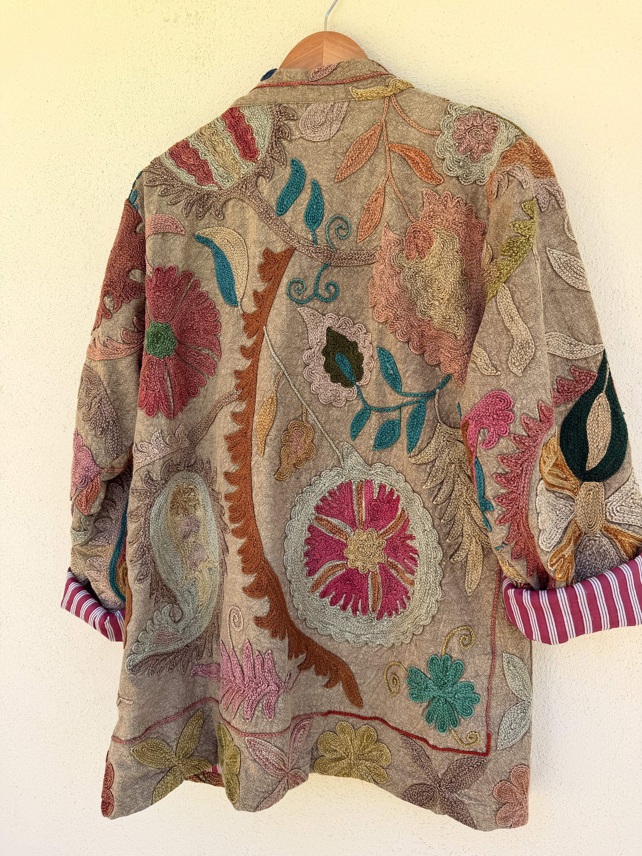 The Suzani Kimono 1 - Image 6