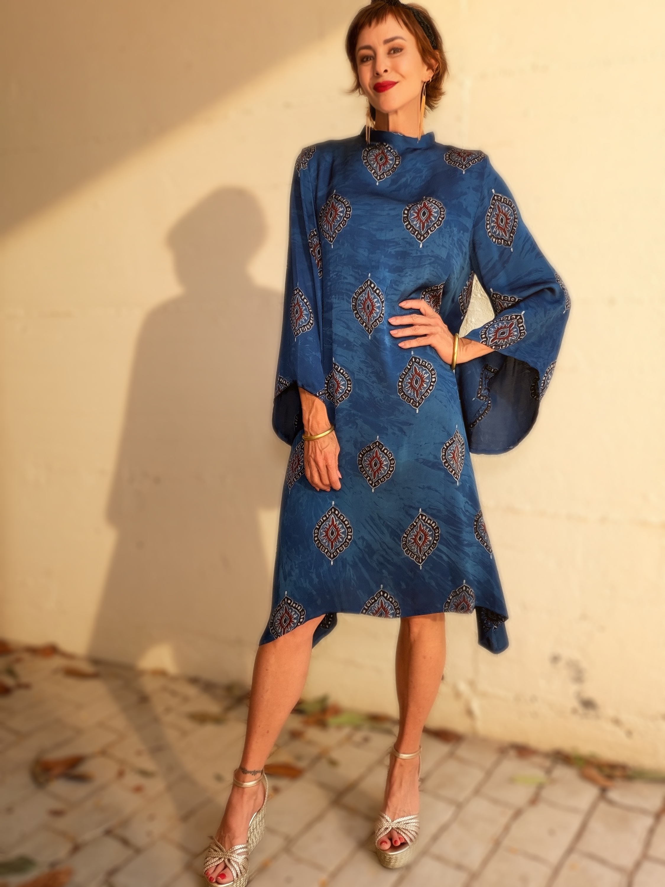 The Midi Suri Dress in Blue