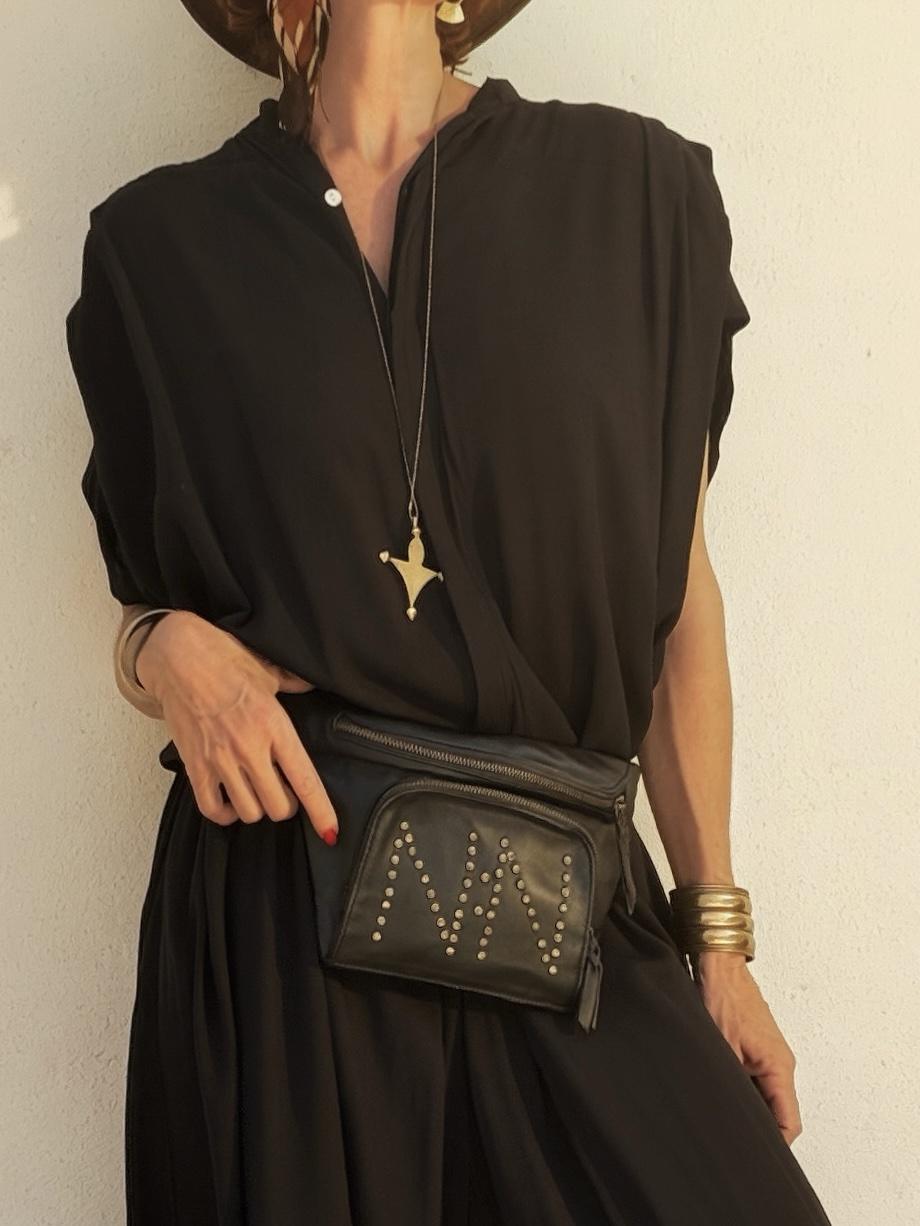 The Belt Bag in black - Imagen 2