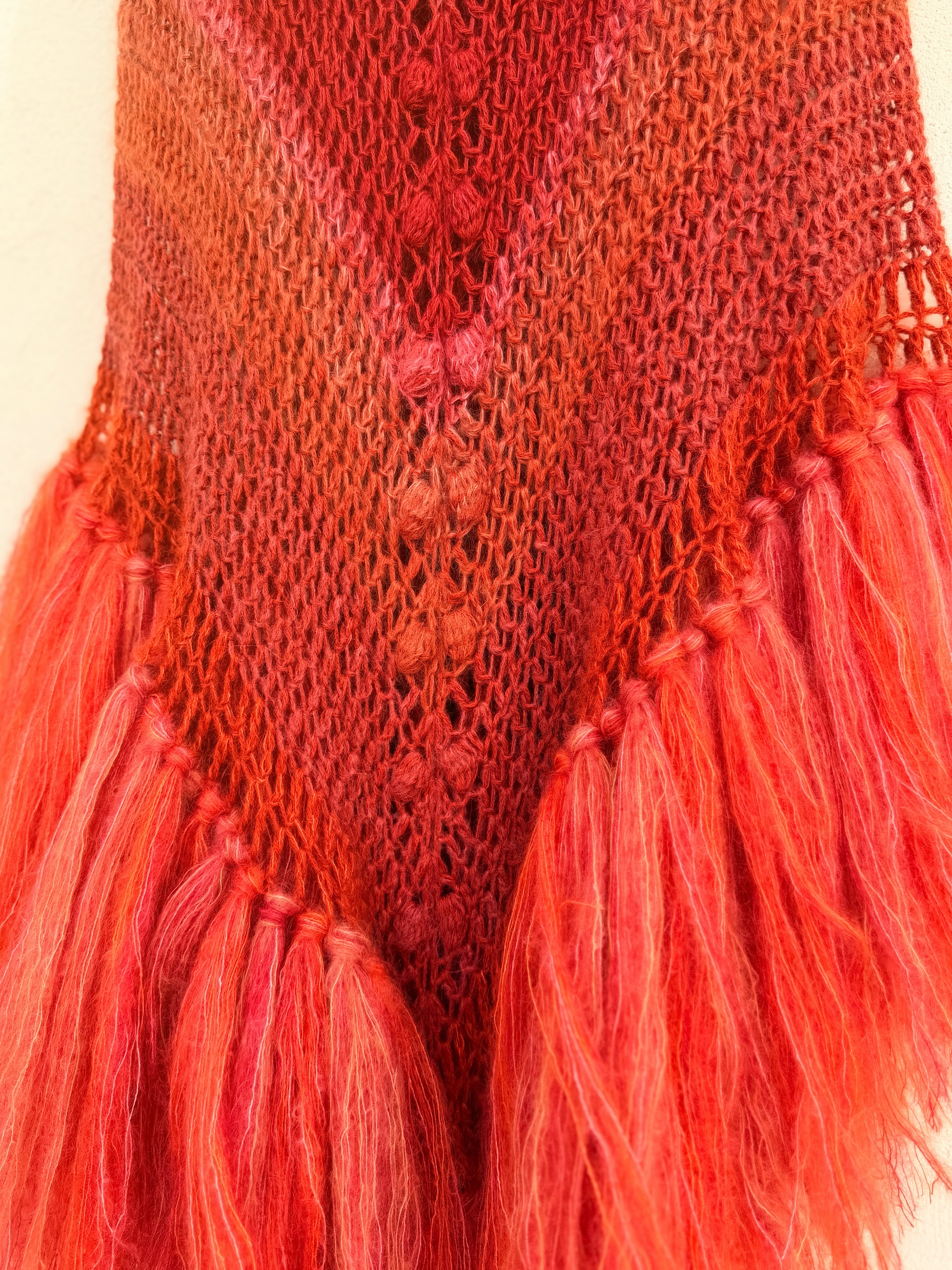 The Alpaca & Mohair Chal Pomelo - Imagen 7