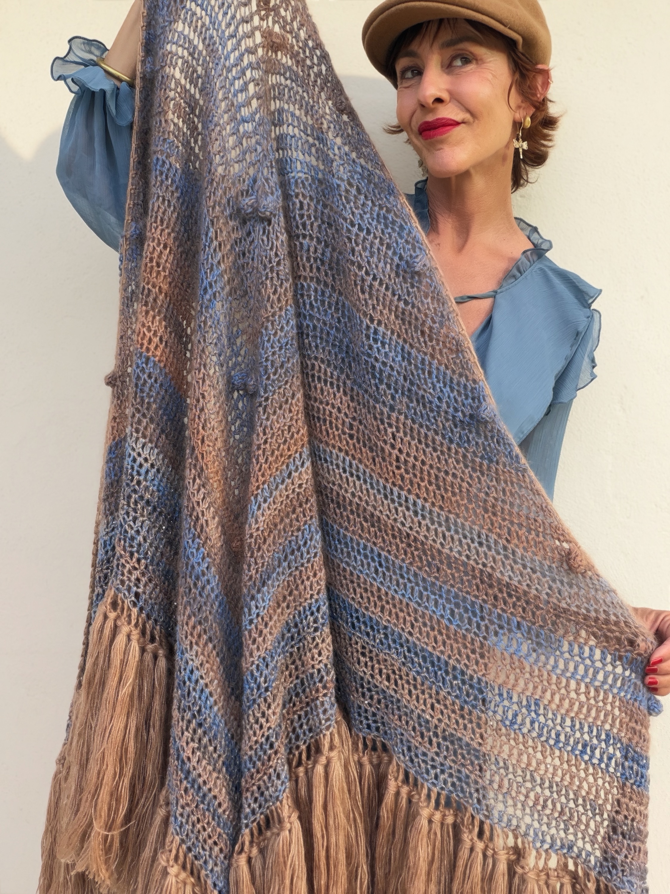 The Merino & Mohair Chal Blue - Imagen 8